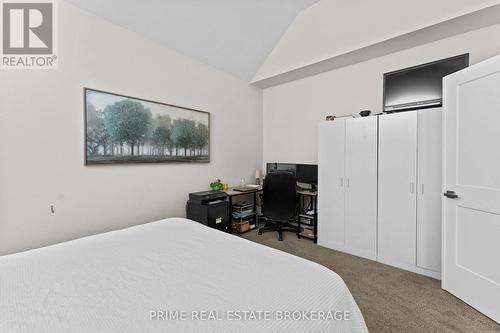 15 Compass Trail, Central Elgin, ON - Indoor Photo Showing Bedroom