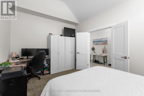15 Compass Trail, Central Elgin, ON - Indoor Photo Showing Bedroom
