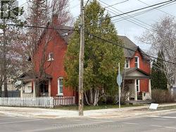 197-199-201 MARY STREET Pembroke, ON K8A 5V7
