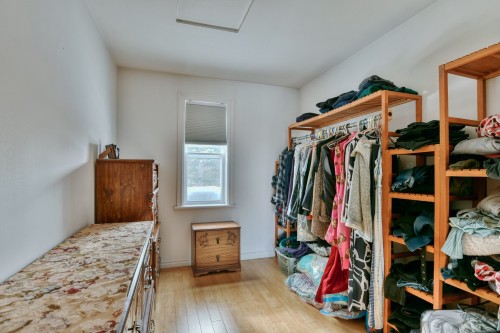 Penderie (Walk-in) - 178 15E Avenue, Saint-Adolphe-D'Howard, QC - Indoor With Storage