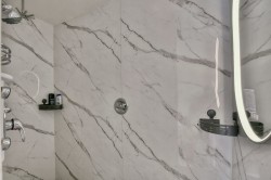 Salle de bains attenante à la CCP - 