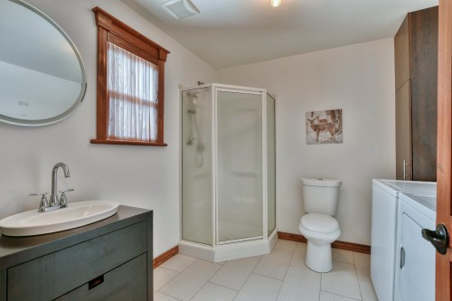 Salle de bains - 178 15E Avenue, Saint-Adolphe-D'Howard, QC - Indoor Photo Showing Bathroom