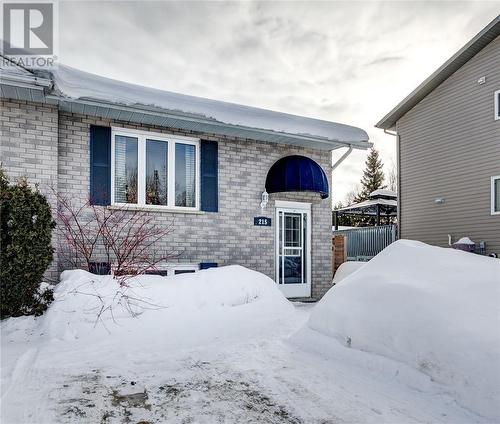 215 Benita Boulevard  Sudbury, ON P3A 5Z5
