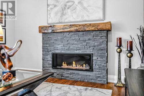315 Swinburne Road, Burlington, ON - Indoor Photo Showing Living Room With Fireplace
