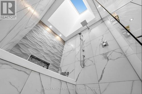 315 Swinburne Road, Burlington, ON - 