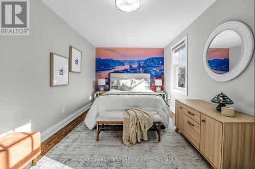 315 Swinburne Road, Burlington, ON - Indoor Photo Showing Bedroom