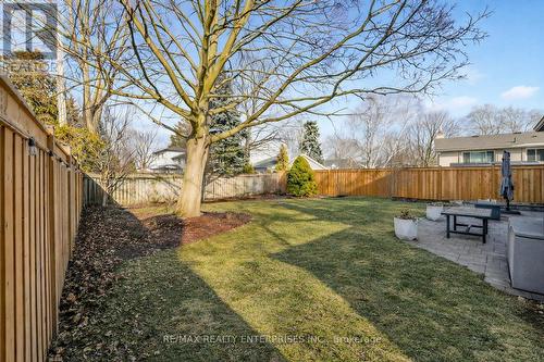 315 Swinburne Road, Burlington, ON - Outdoor