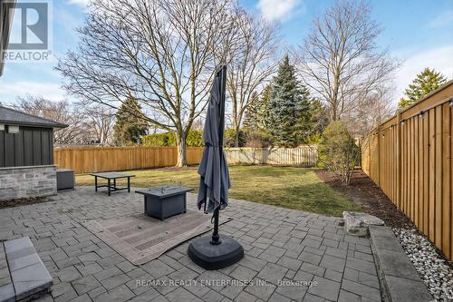 315 Swinburne Road, Burlington, ON - Outdoor