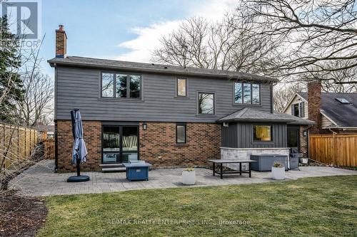315 Swinburne Road, Burlington, ON - Outdoor With Deck Patio Veranda