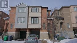 21 - 7155 MAGISTRATE TERRACE  Mississauga, ON L5W 1Y7