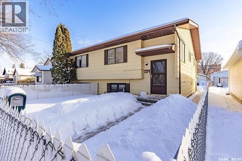 724 M Avenue S, Saskatoon, SK - Outdoor