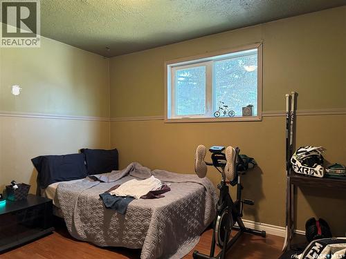410 6Th Street E, Wynyard, SK - Indoor Photo Showing Bedroom