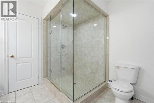 3071 Jenn Avenue, Burlington, ON - Indoor Photo Showing Bathroom