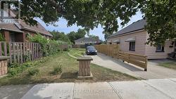 899 TRAFALGAR STREET  London East (East L), ON N5Z 1G1