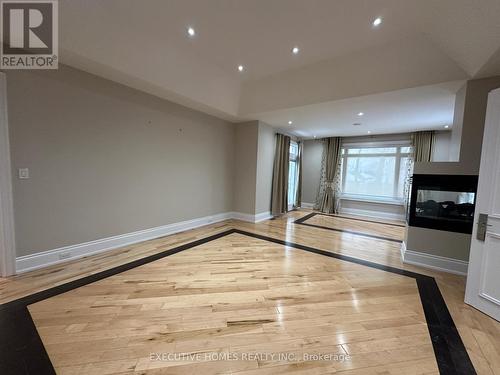 2613 Fifth Line W, Mississauga, ON - Indoor Photo Showing Other Room