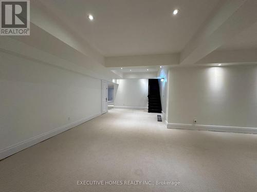 2613 Fifth Line W, Mississauga, ON - Indoor Photo Showing Other Room