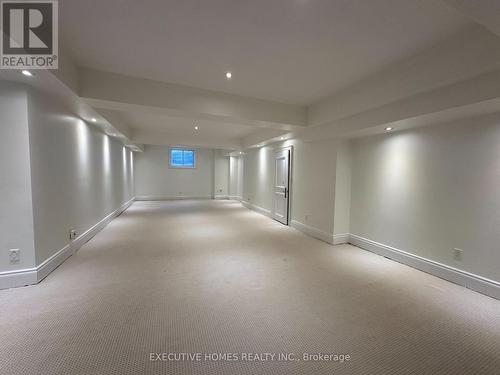 2613 Fifth Line W, Mississauga, ON - Indoor Photo Showing Other Room