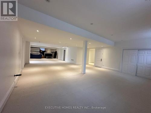 2613 Fifth Line W, Mississauga, ON - Indoor Photo Showing Other Room