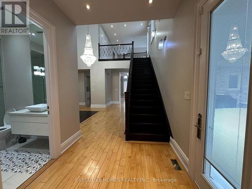 2613 Fifth Line W, Mississauga, ON - Indoor Photo Showing Other Room