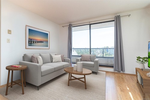 809-1630 Quadra St  Victoria, BC V8W 3J5