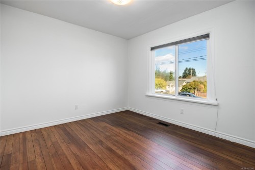 649 Mcphee Ave, Courtenay, BC 
