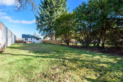 649 Mcphee Ave, Courtenay, BC 