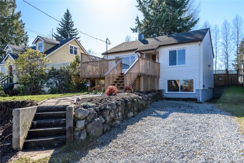 649 Mcphee Ave, Courtenay, BC 