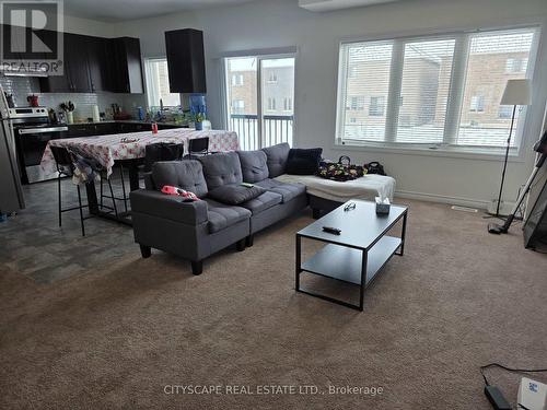 Living Room - 351 Ridley Crescent, Southgate, ON - Indoor Photo Showing Living Room
