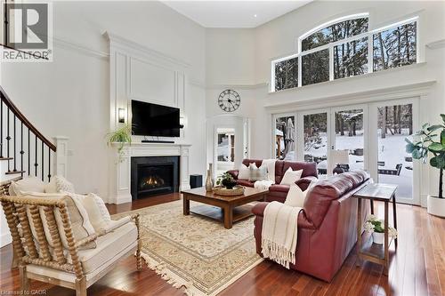 443 Malabar Drive, Waterloo, ON - Indoor Photo Showing Living Room With Fireplace