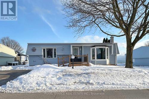 71 BLUFFS ROAD  Clarington (Newcastle), ON L1B 1A6