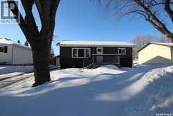 503 Windover AVENUE  Moosomin, SK S0G 3N0