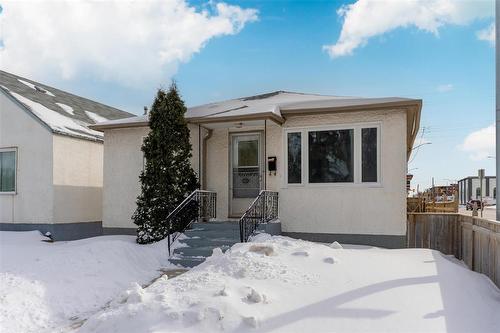 882 Dudley Avenue, Winnipeg, MB - Outdoor
