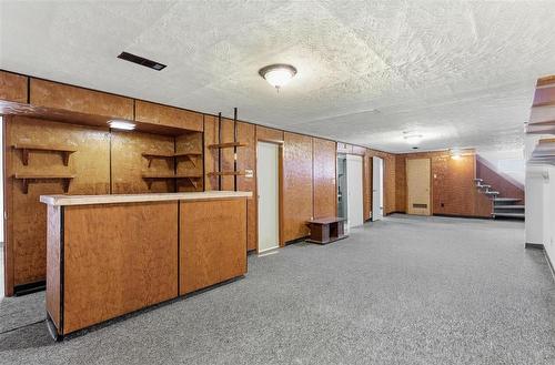882 Dudley Avenue, Winnipeg, MB - Indoor Photo Showing Other Room