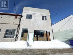 MFLR - 33A FATHER COSTELLO DRIVE  Timmins (Sch - Main Area), ON P0N 1G0