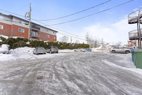 Stationnement - 8-990 Rue Melançon, Saint-Jérôme, QC - Outdoor