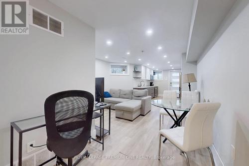 223 Manning Avenue, Toronto, ON - Indoor Photo Showing Other Room