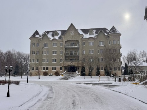 403-100 Ch. Fraser  Gatineau (Aylmer), QC J9H 7S9