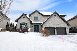 76 Rue des Roseaux  Notre-Dame-De-L'Île-Perrot, QC J7W 3H8