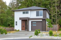 370 Vienna Pl  Nanaimo, BC V9R 0K6