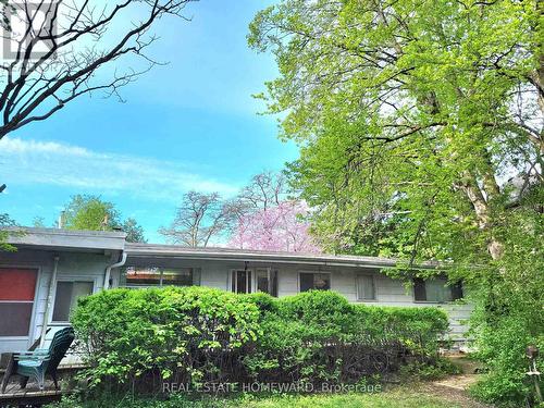 BAck of 2441 - 2441 Old Carriage Road, Mississauga, ON - Outdoor