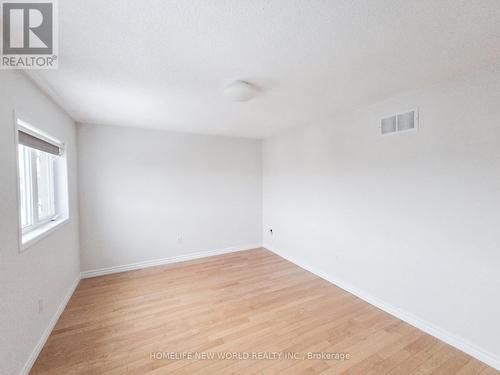 4 Belgrave Square, Markham, ON - Indoor Photo Showing Other Room