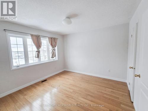 4 Belgrave Square, Markham, ON - Indoor Photo Showing Other Room