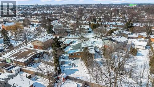 5 Carrington Court, Hamilton, ON - Outdoor