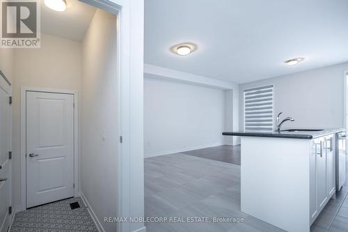 34 Singhampton Road, Vaughan, ON - Indoor Photo Showing Other Room