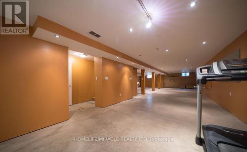 385 Mount Pleasant Road, Brantford, ON - Indoor