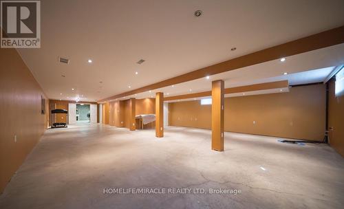 385 Mount Pleasant Road, Brantford, ON - Indoor