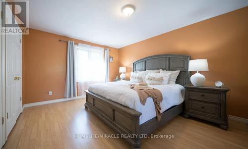 385 Mount Pleasant Road, Brantford, ON - Indoor Photo Showing Bedroom