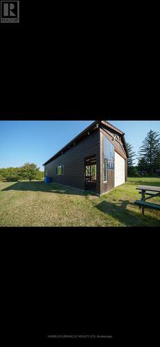 385 Mount Pleasant Road, Brantford, ON - Outdoor