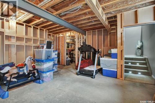426 Lyle Crescent, Warman, SK - Indoor Photo Showing Basement