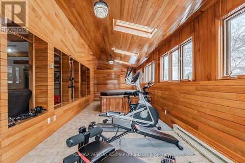 219 Pescod Avenue, Cornwall, ON - Indoor Photo Showing Gym Room